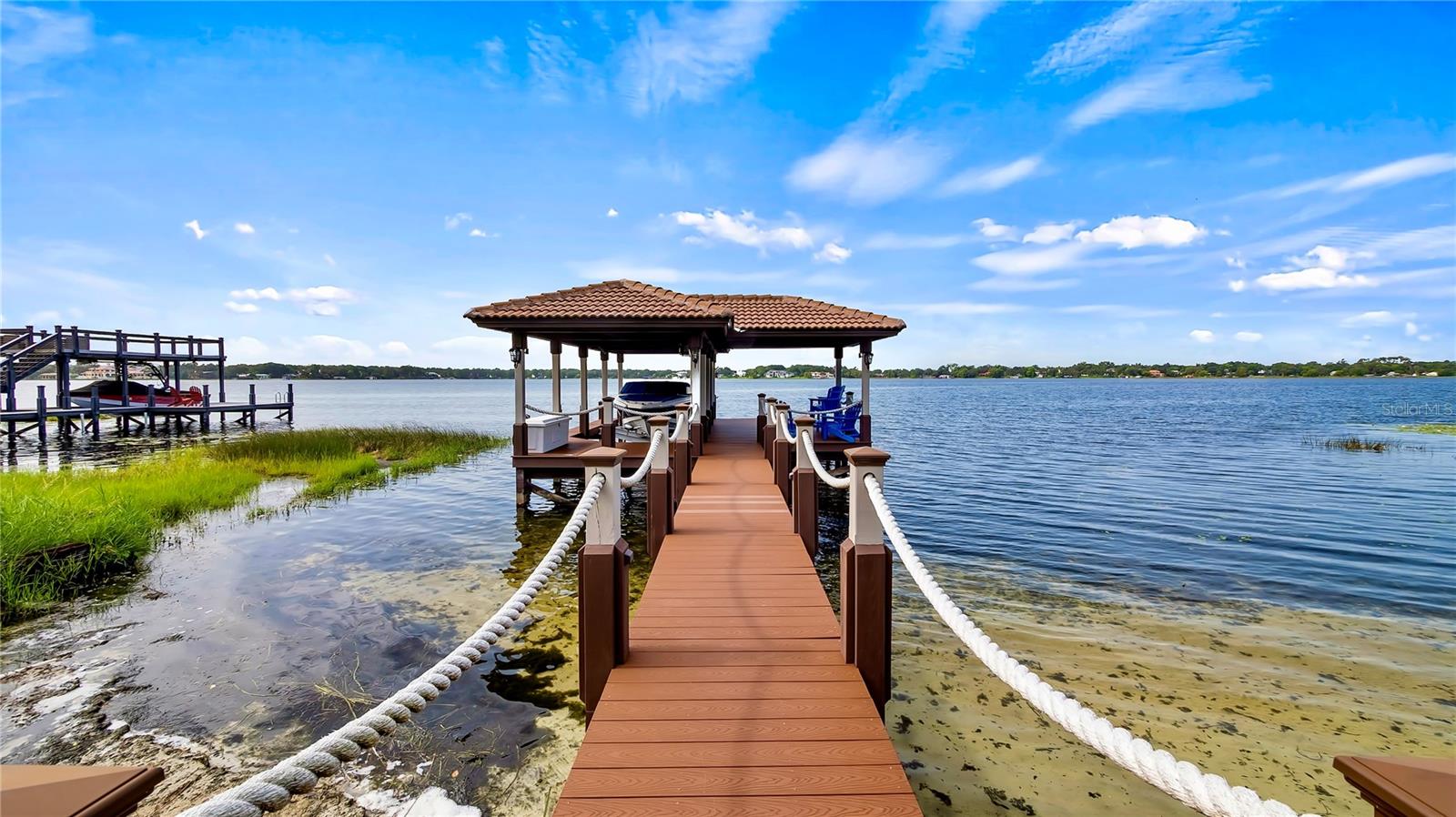 LAKE DOWN SHORES - Residential