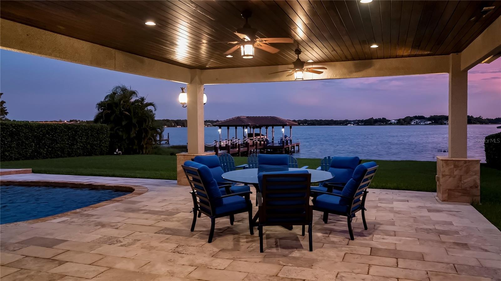 LAKE DOWN SHORES - Residential