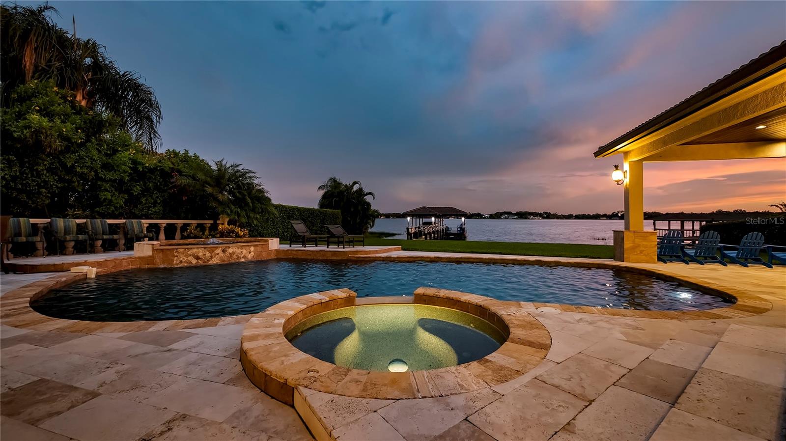 LAKE DOWN SHORES - Residential