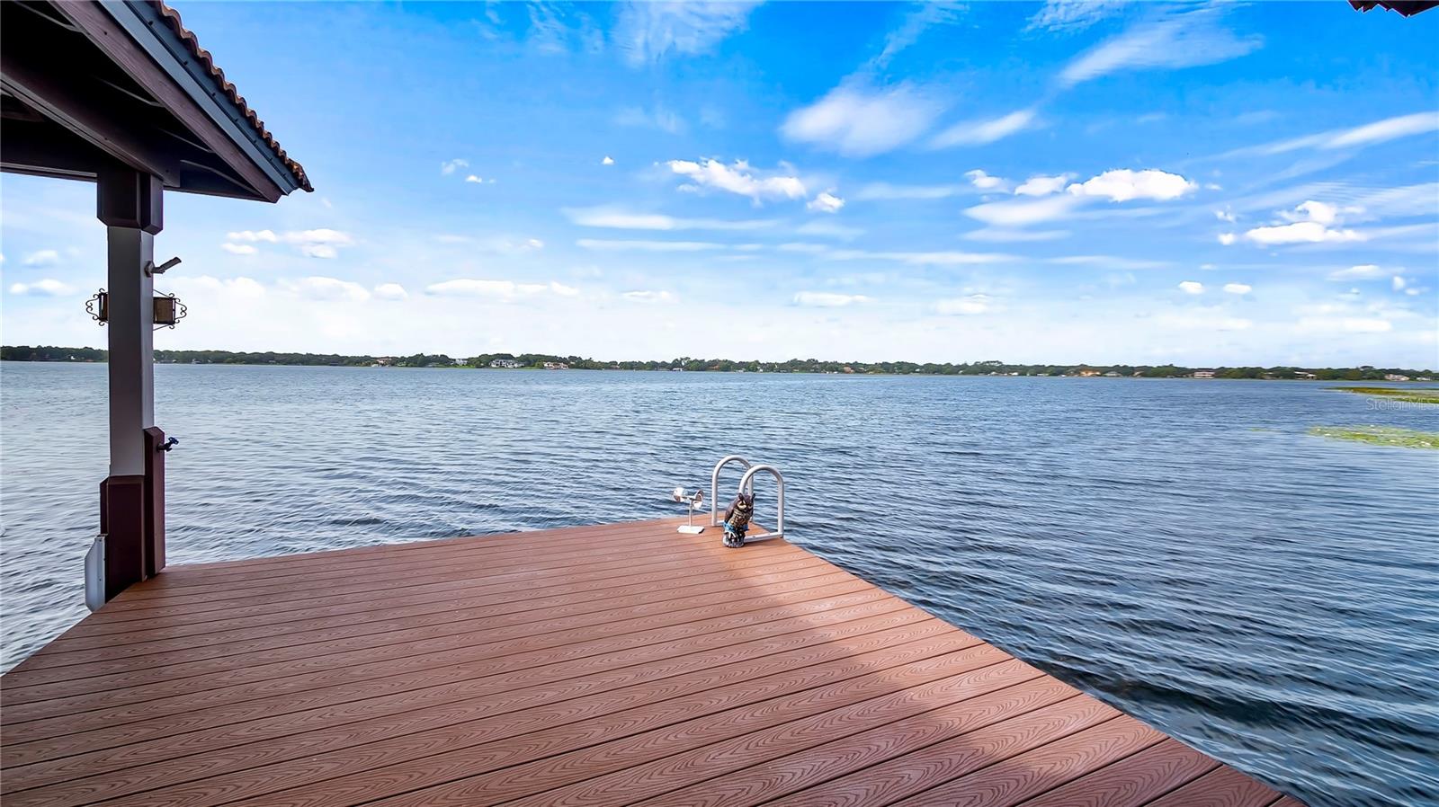 LAKE DOWN SHORES - Residential