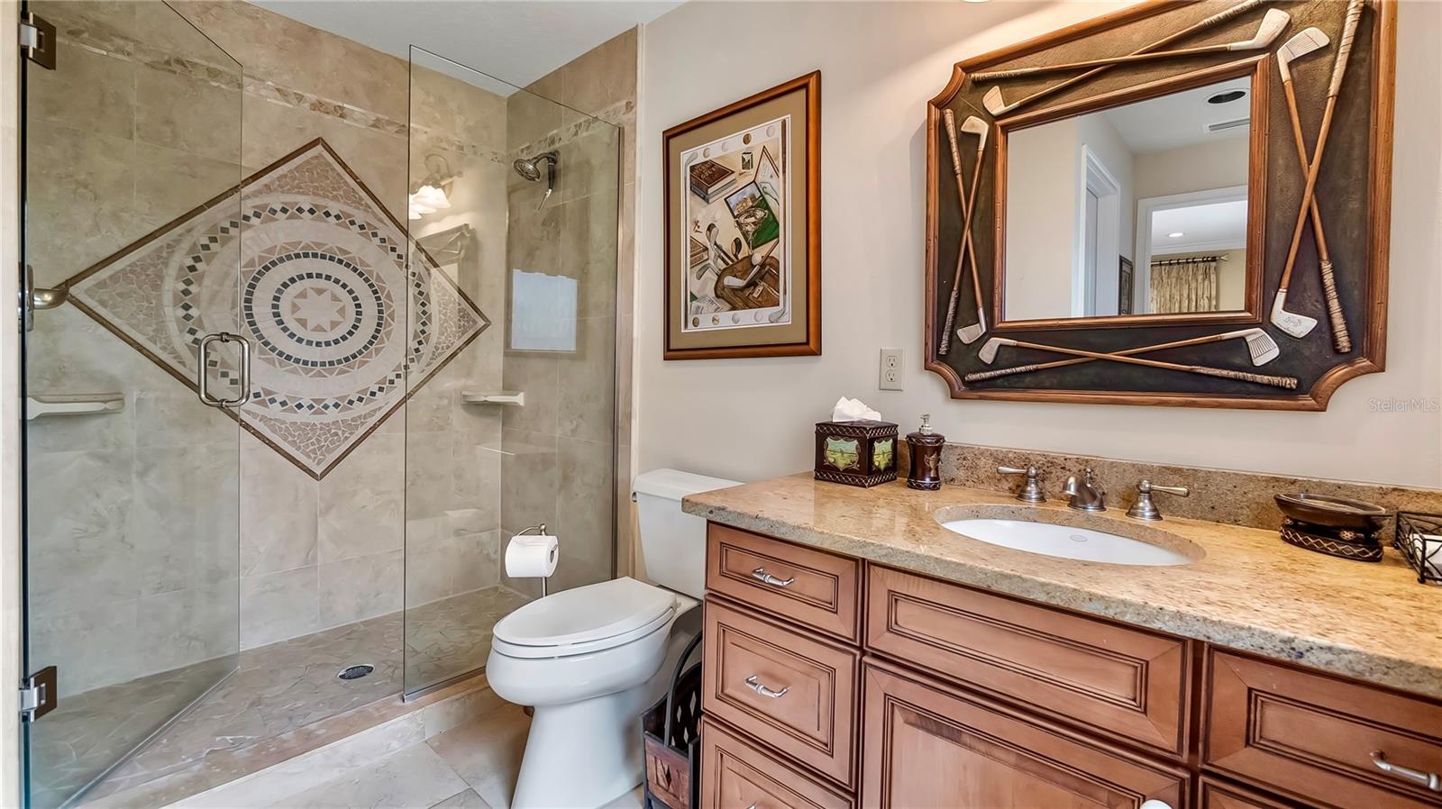 LAKE DOWN SHORES - Residential