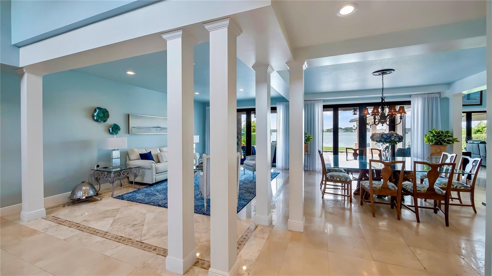 LAKE DOWN SHORES - Residential