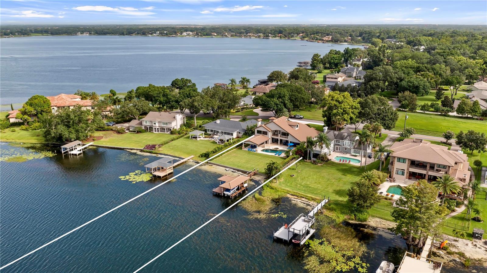 LAKE DOWN SHORES - Residential