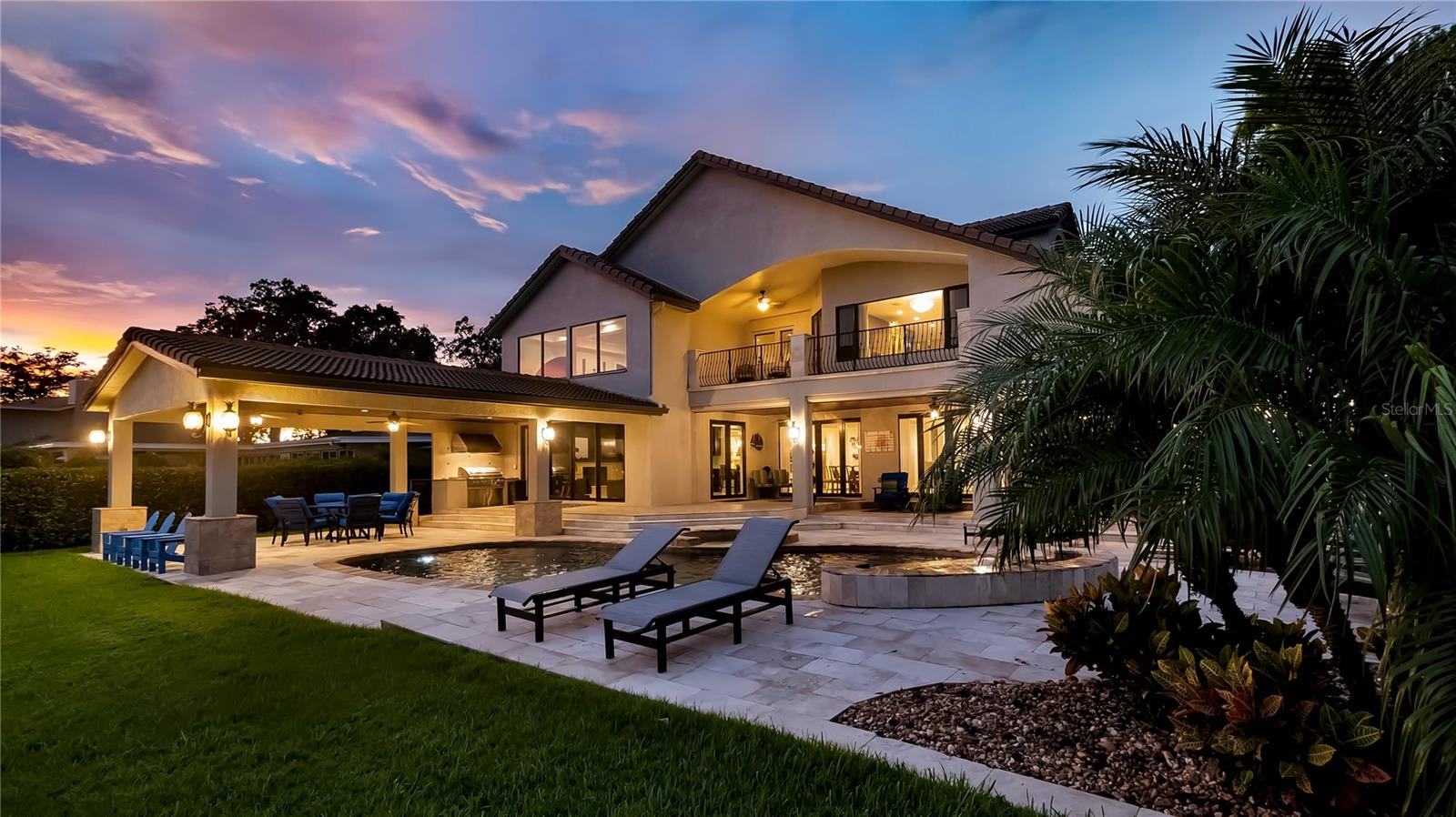 LAKE DOWN SHORES - Residential