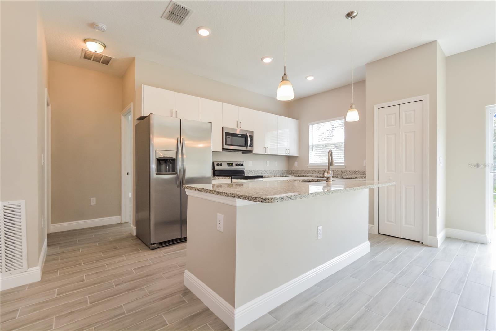 POINCIANA NBRHD 02 VILLAGE 08 - Residential Lease