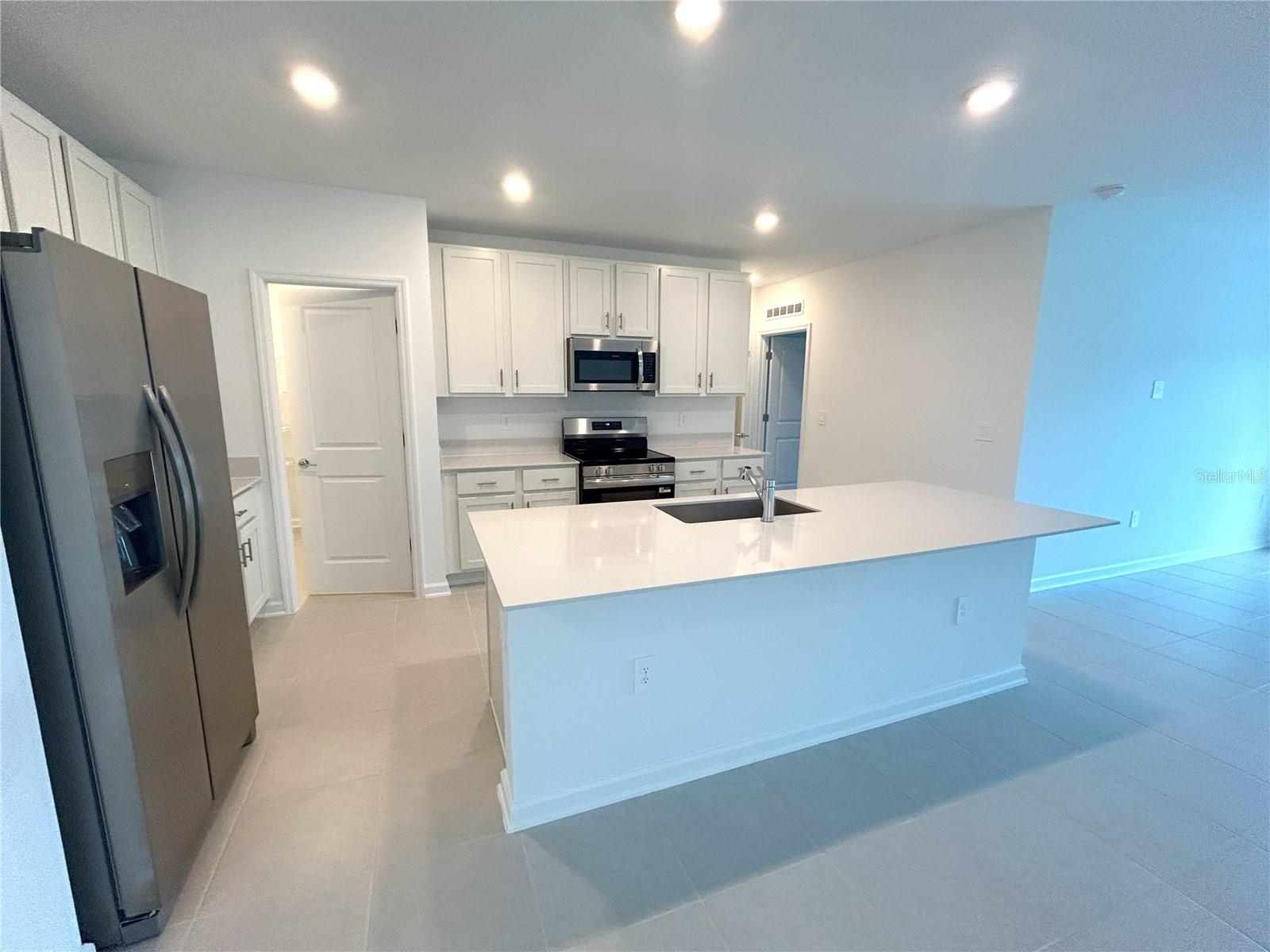 WESTVIEW POD B NEIGHBORHOOD 2A & 2B PH 1 - Residential Lease