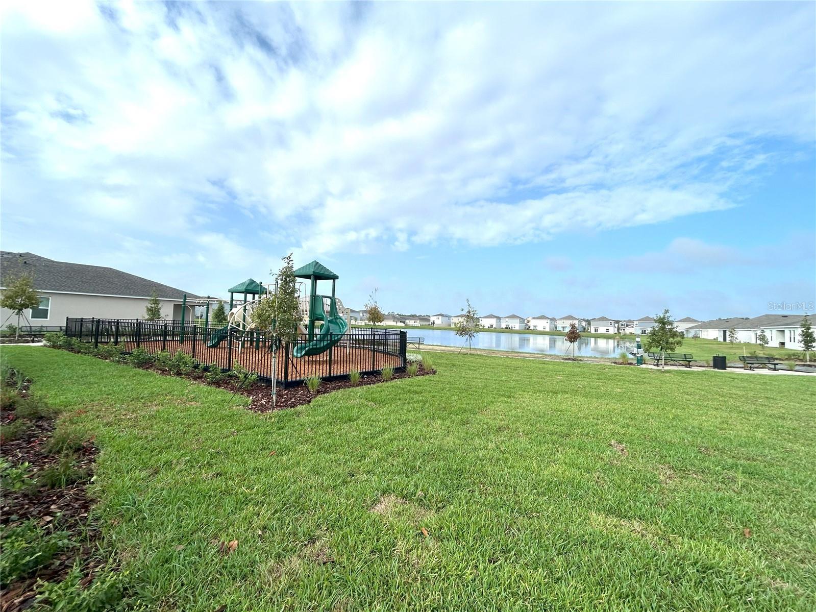 WESTVIEW POD B NEIGHBORHOOD 2A & 2B PH 1 - Residential Lease