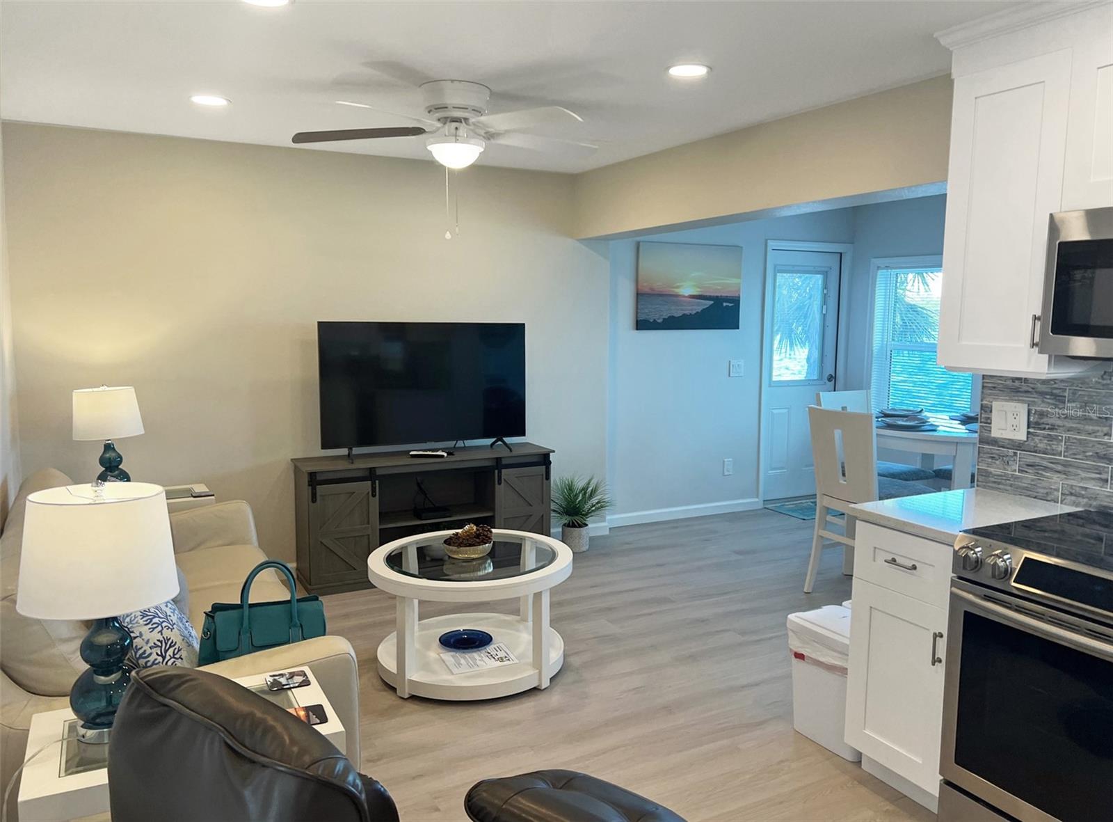 2405 N BEACH ROAD 10