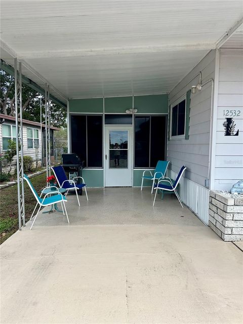 A home in BROOKSVILLE