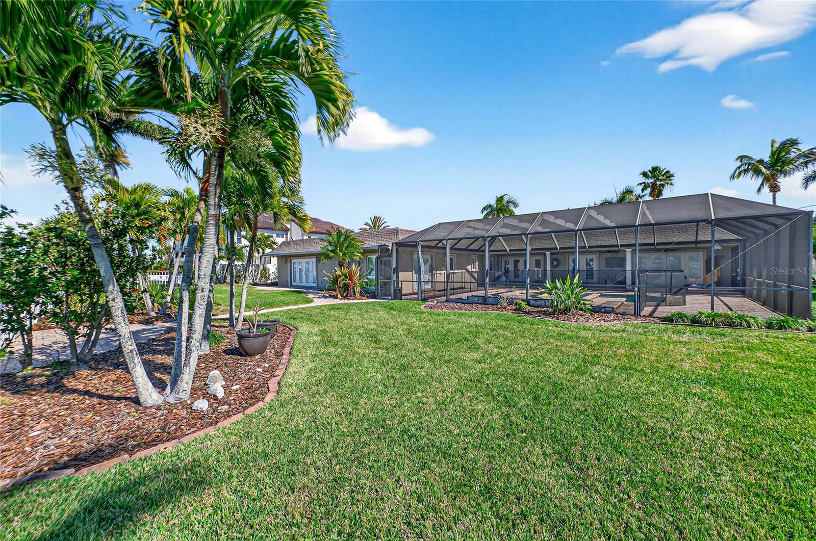 CARLTON ESTATES - Residential