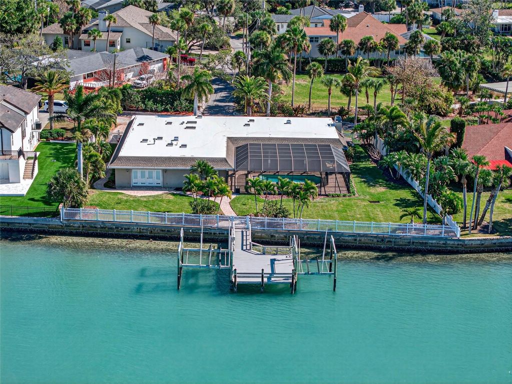 Photo of 2326 Seton Lane, Largo, FL 33774 (MLS # TB8471008)