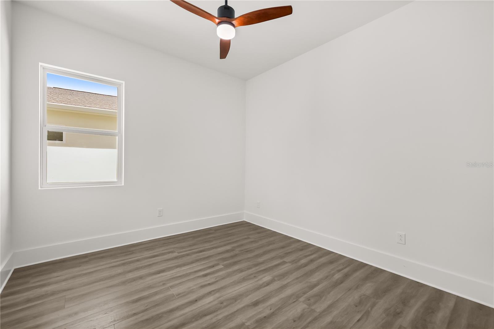 WHITEMARSH COVE - Residential