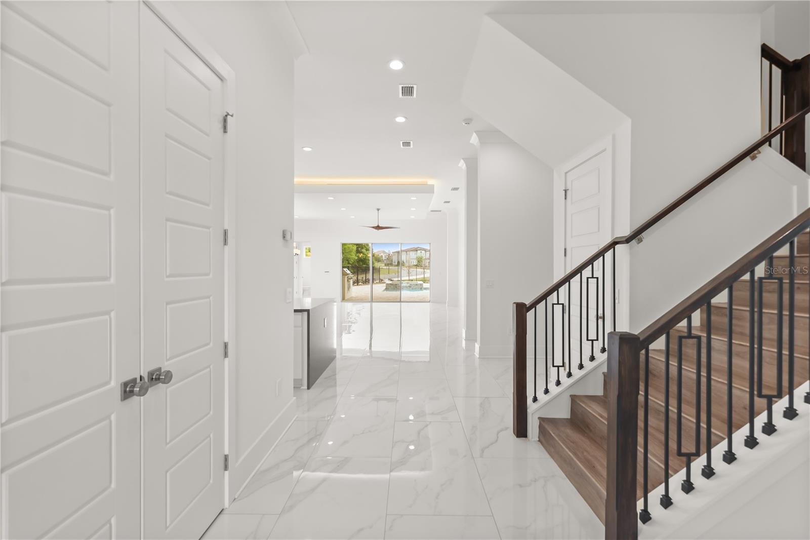 WHITEMARSH COVE - Residential