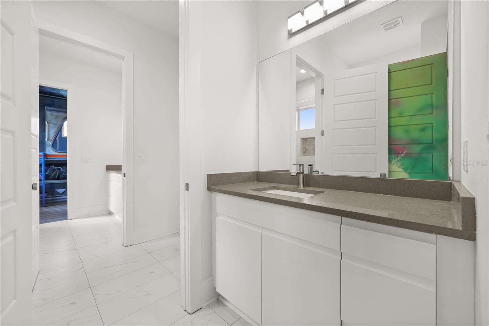 WHITEMARSH COVE - Residential