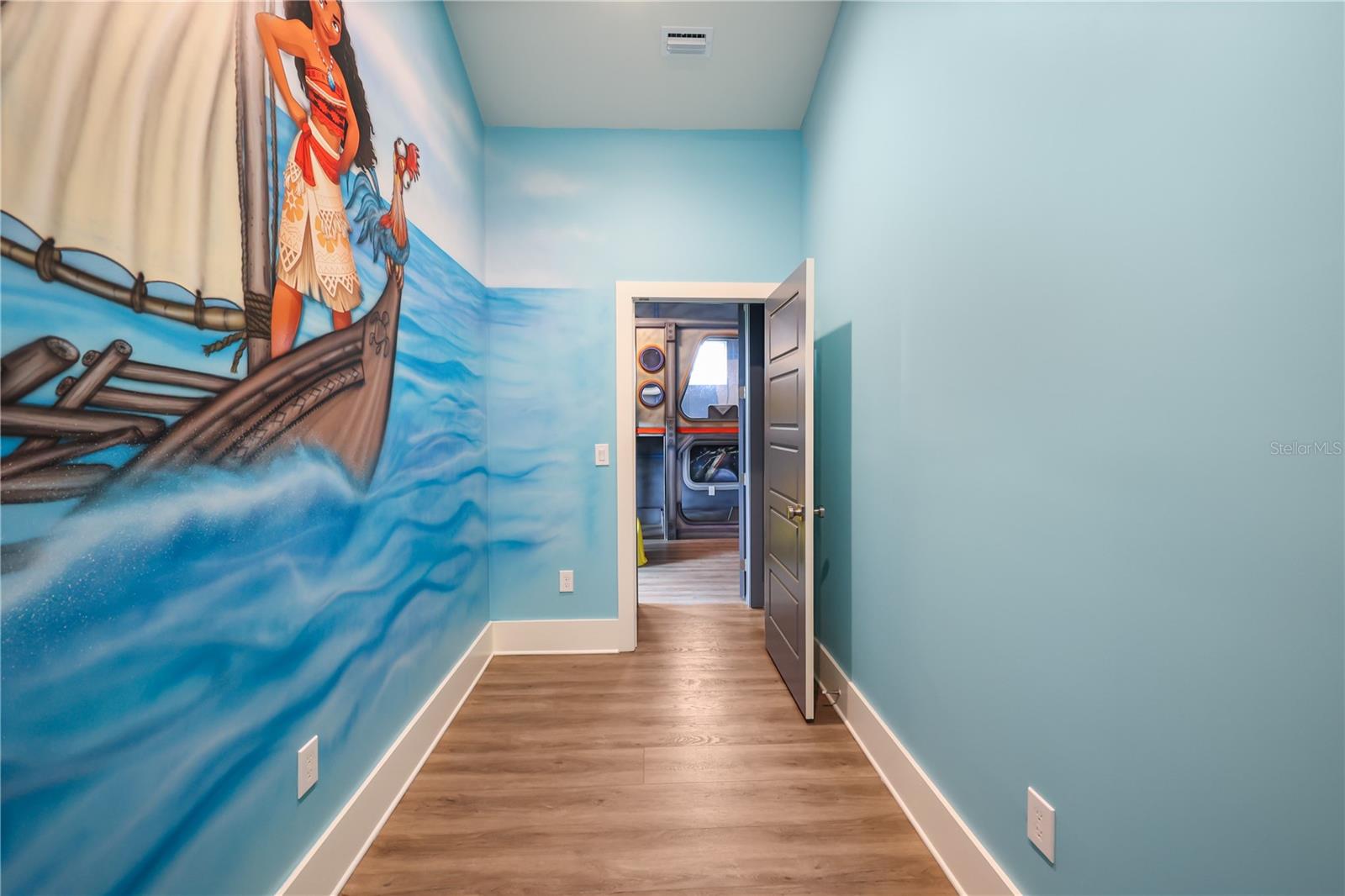 WHITEMARSH COVE - Residential