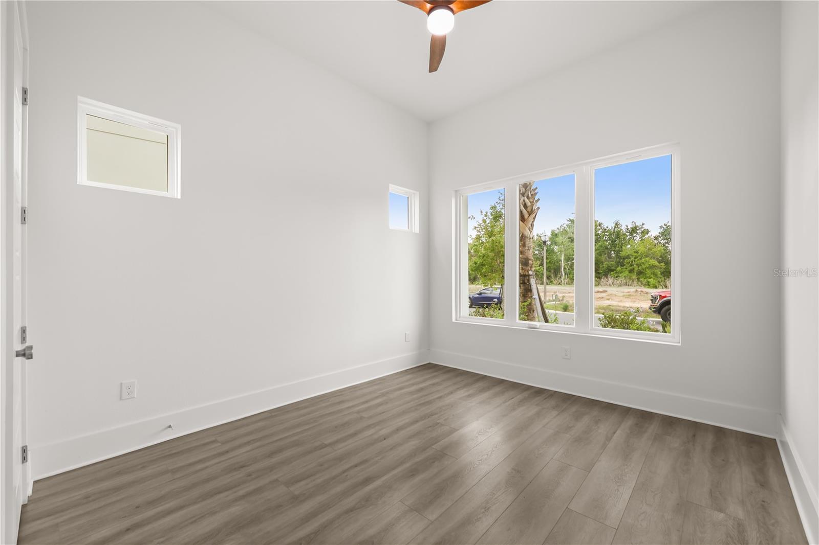 WHITEMARSH COVE - Residential