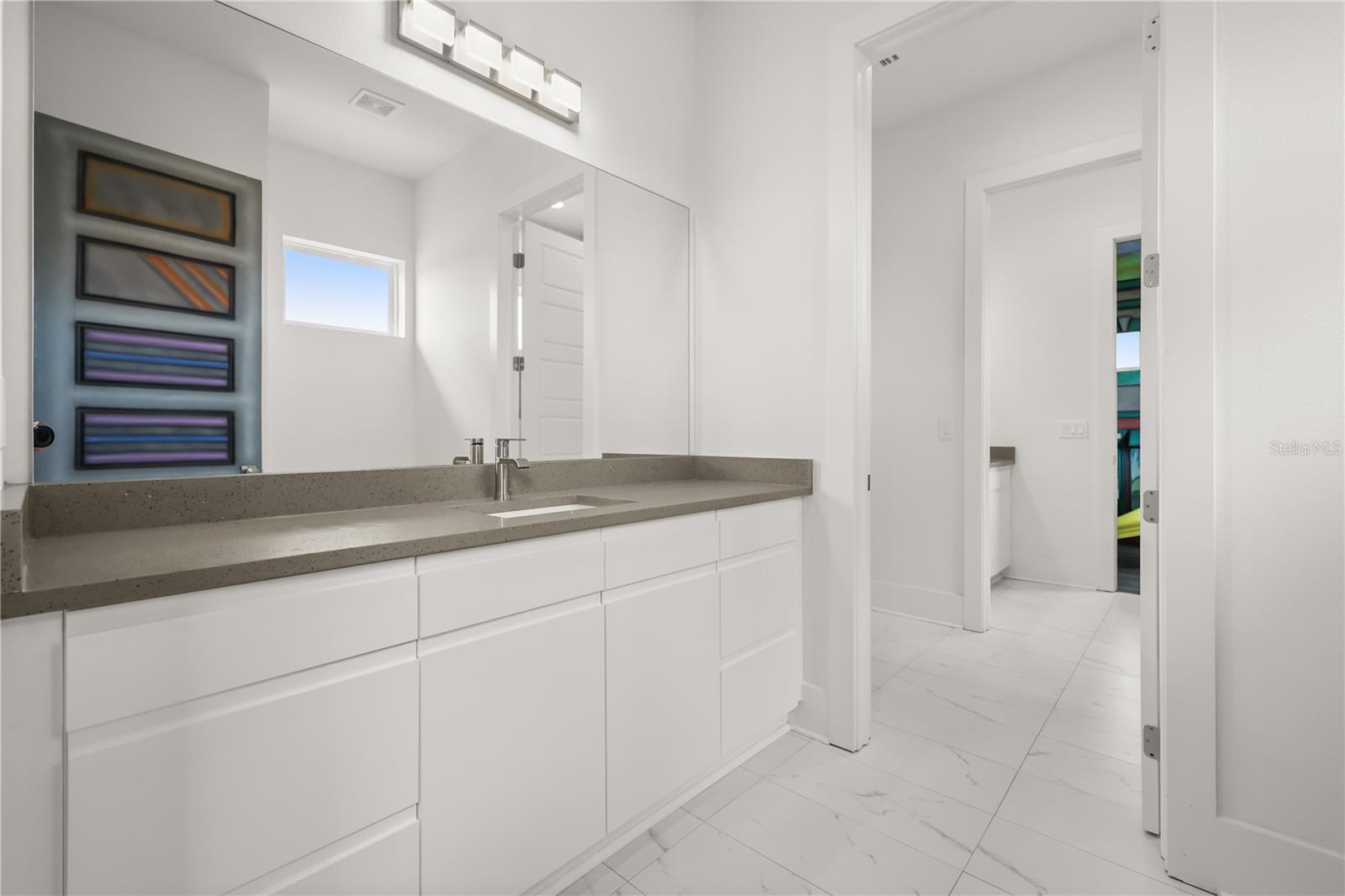 WHITEMARSH COVE - Residential