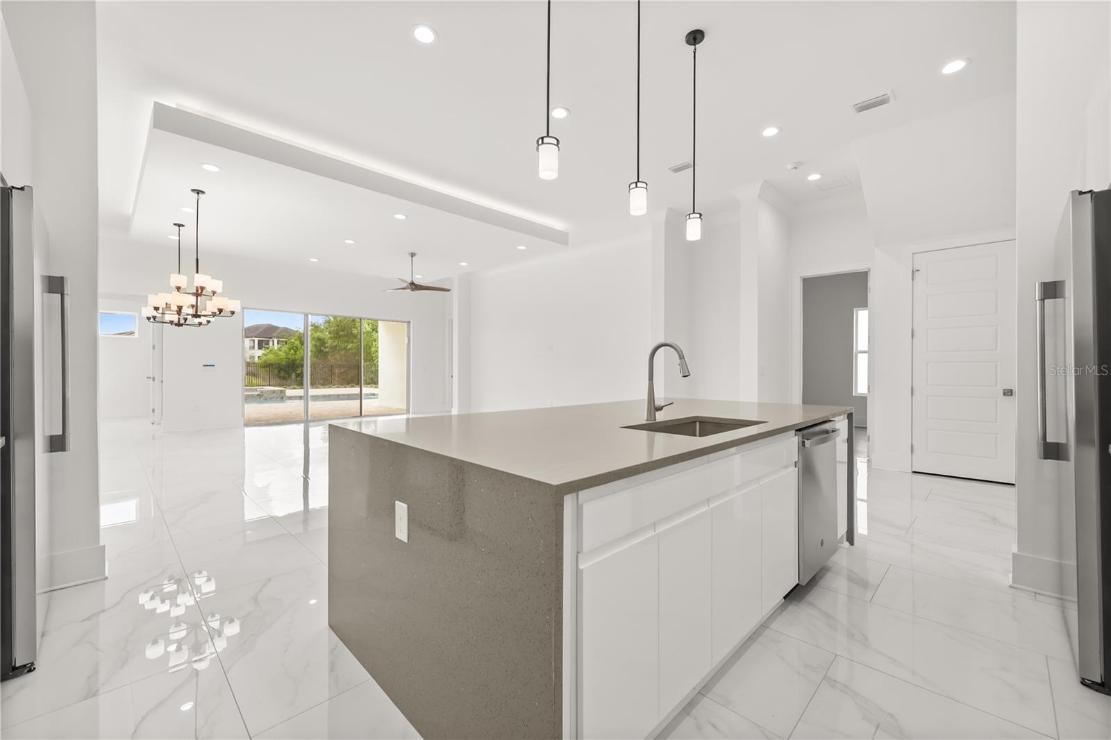 WHITEMARSH COVE - Residential