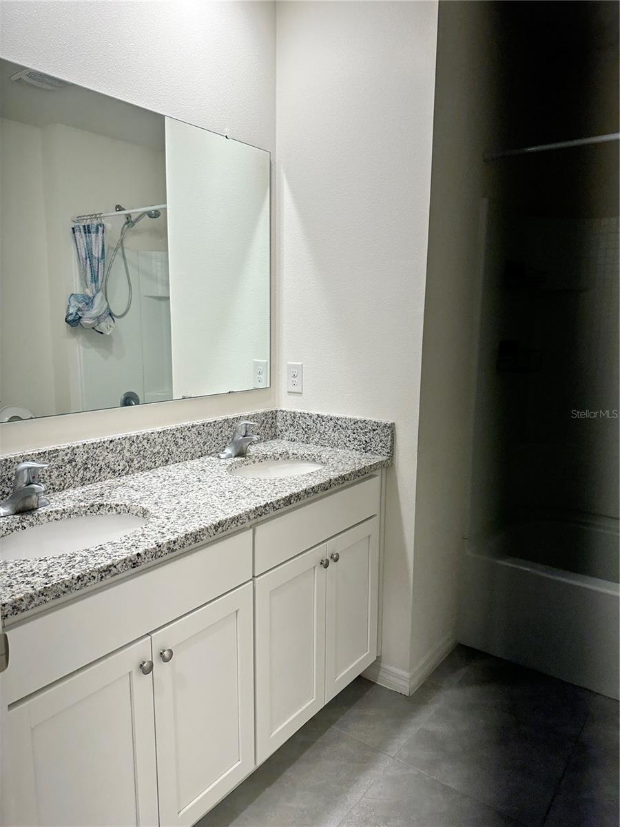 JACOBS LNDG - Residential Lease