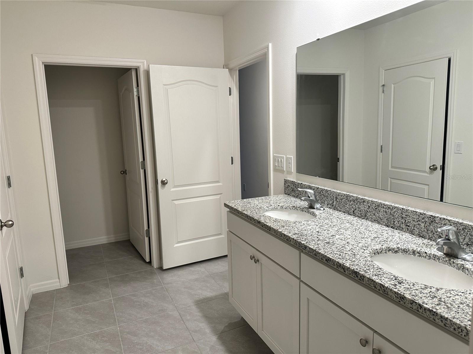 JACOBS LNDG - Residential Lease