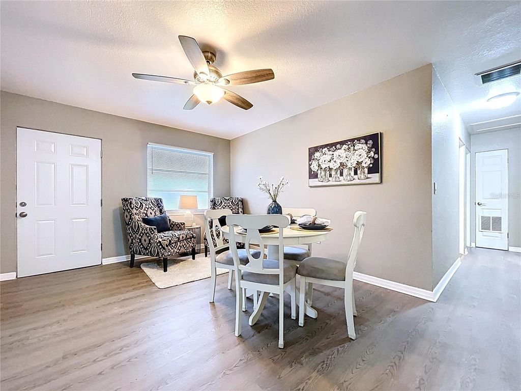 Photo of 1716 28th Avenue E, Bradenton, FL 34208 (MLS # TB8427854)