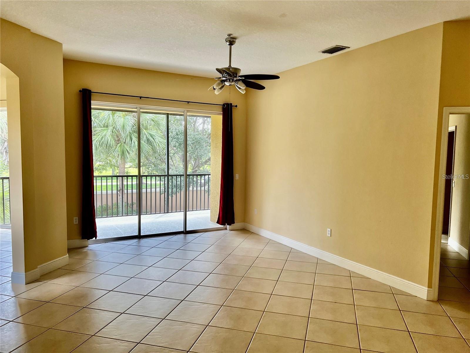 MIRAMAR LAGOONS AT LWR III - Residential Lease