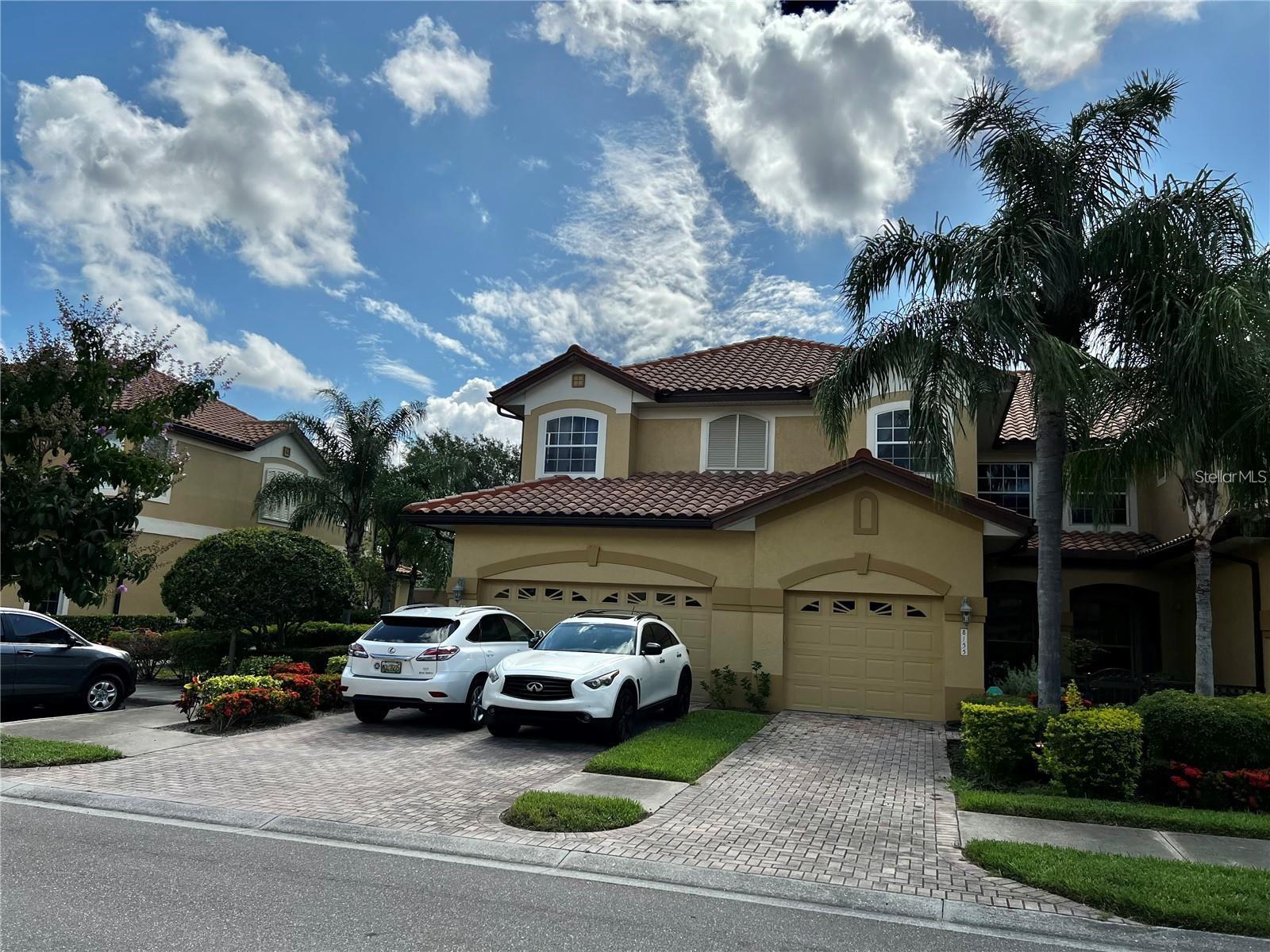 MIRAMAR LAGOONS AT LWR III - Residential Lease