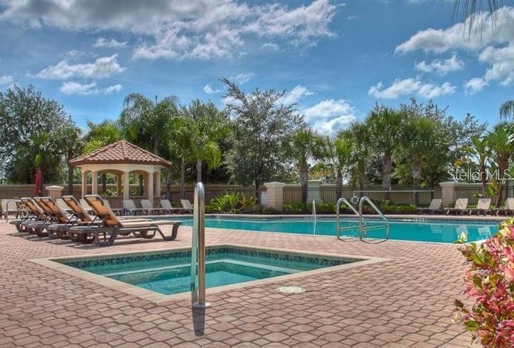 MIRAMAR LAGOONS AT LWR III - Residential Lease