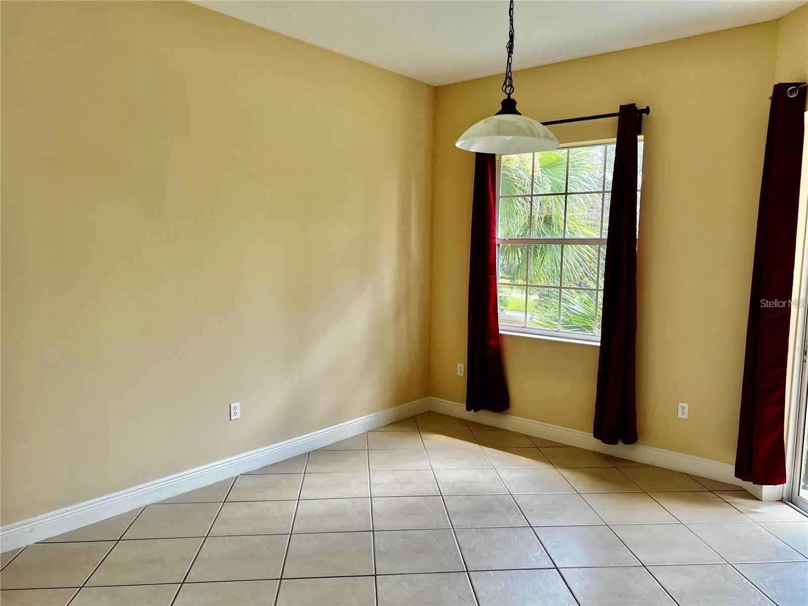 MIRAMAR LAGOONS AT LWR III - Residential Lease