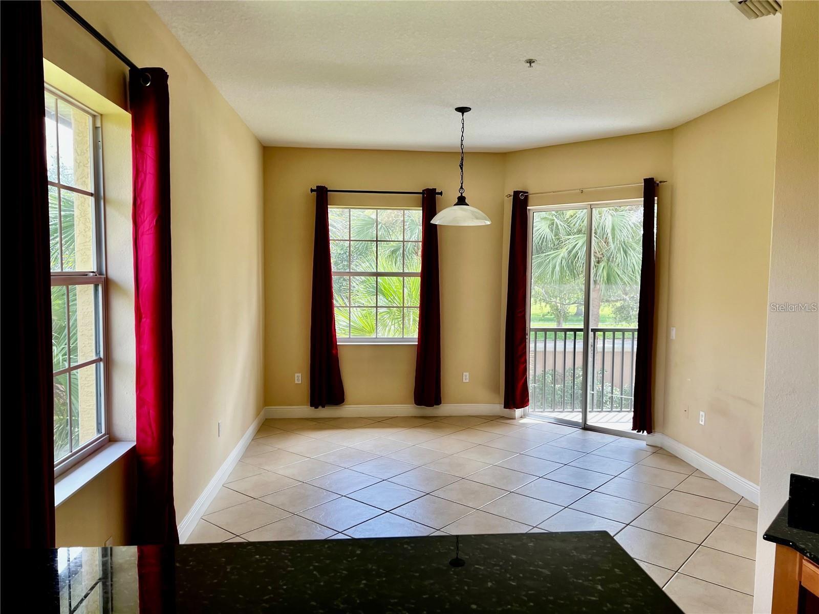 MIRAMAR LAGOONS AT LWR III - Residential Lease