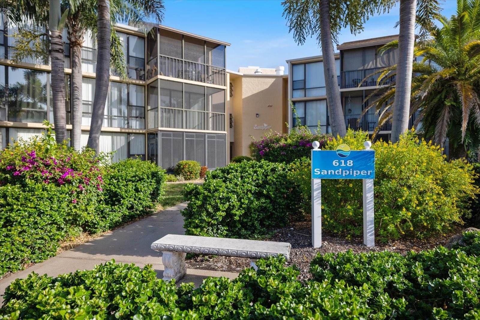 BIRD BAY VILLAGE - SANDPIPER APTS CONDO - Residential