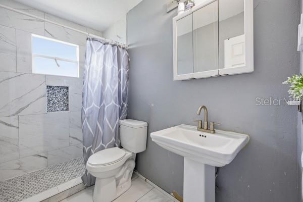 TURNING POINTE ESTATE - Residential