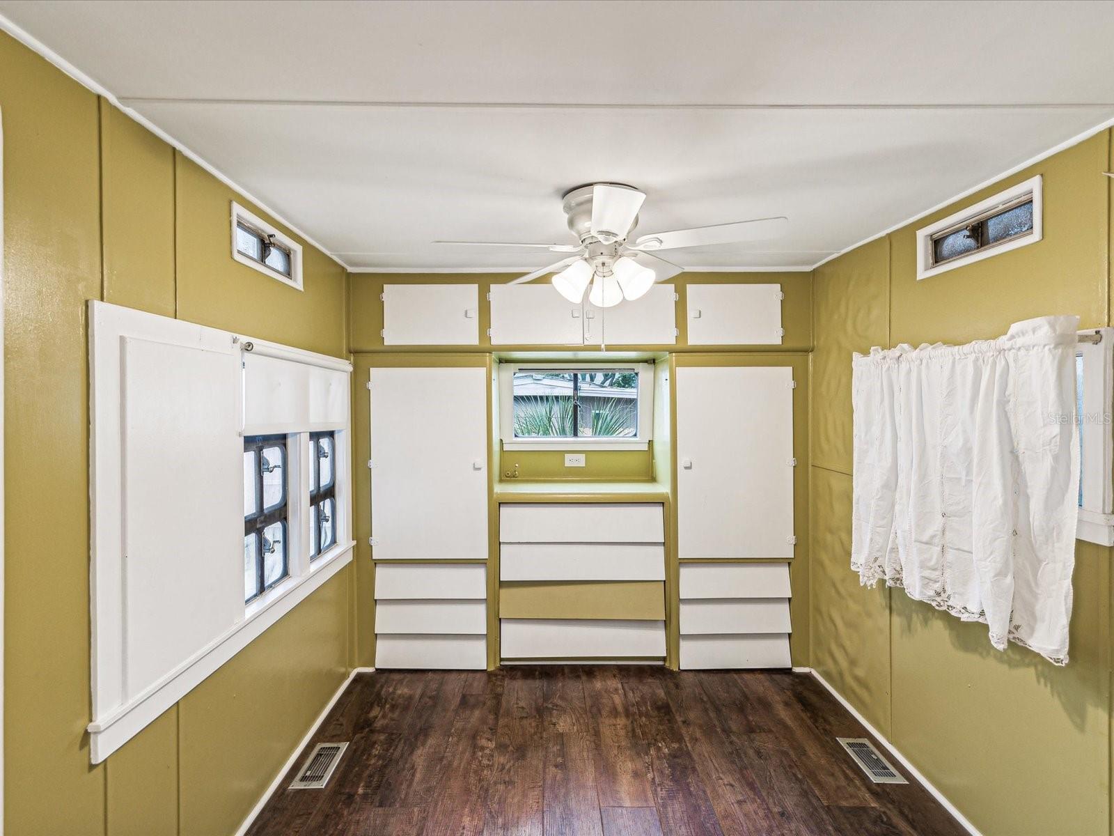 BUENA VISTA 2ND ADD - Residential