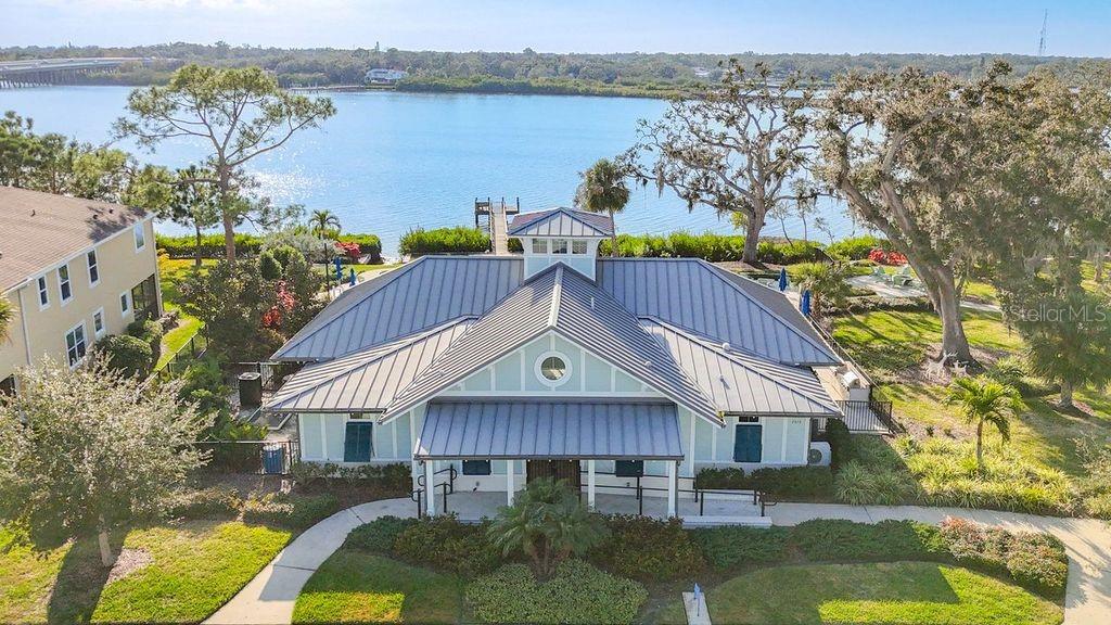 BAYSIDE TERRACE - Residential