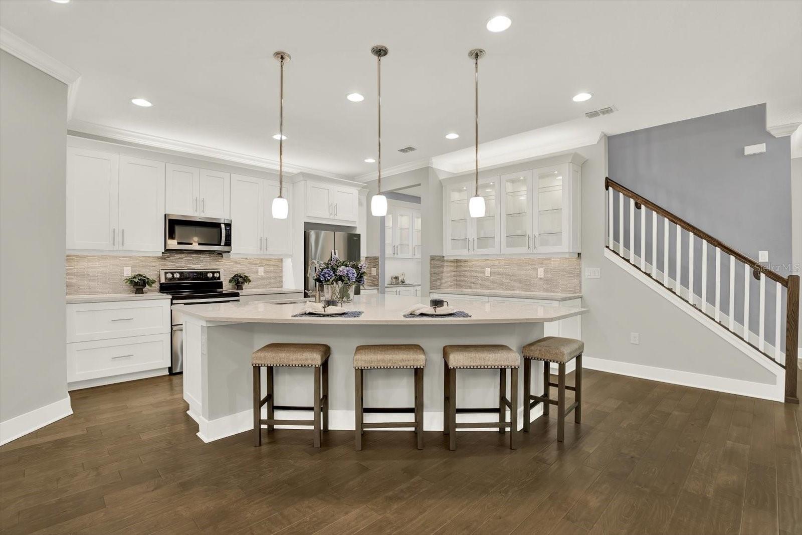 BAYSIDE TERRACE - Residential