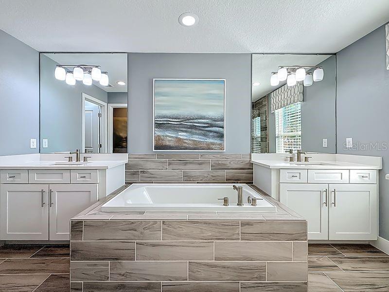 BAYSIDE TERRACE - Residential