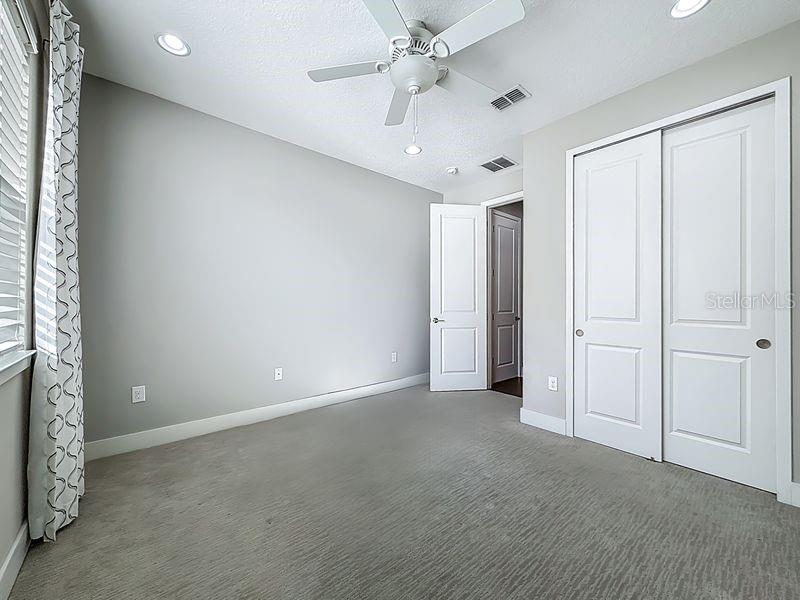 BAYSIDE TERRACE - Residential