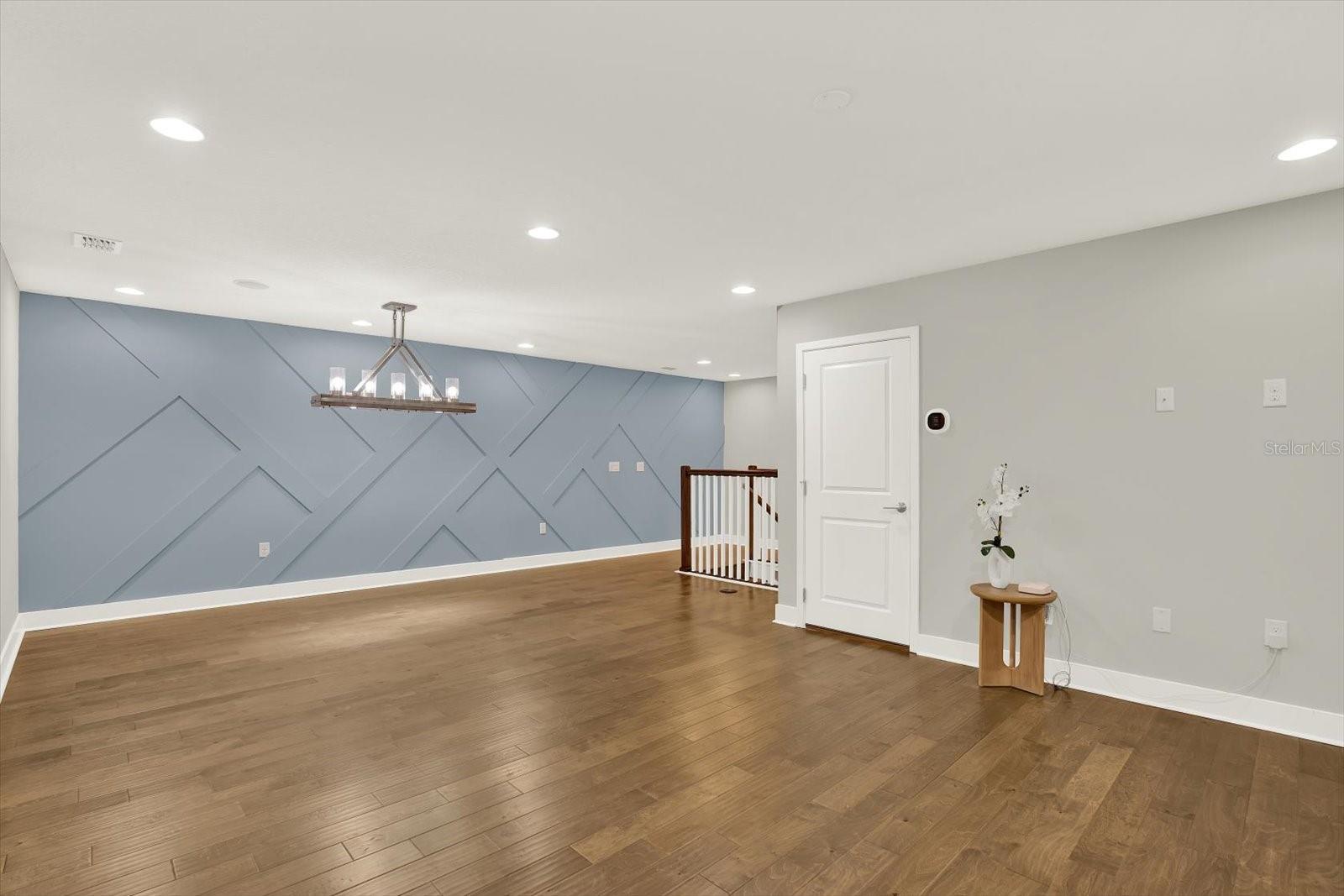 BAYSIDE TERRACE - Residential