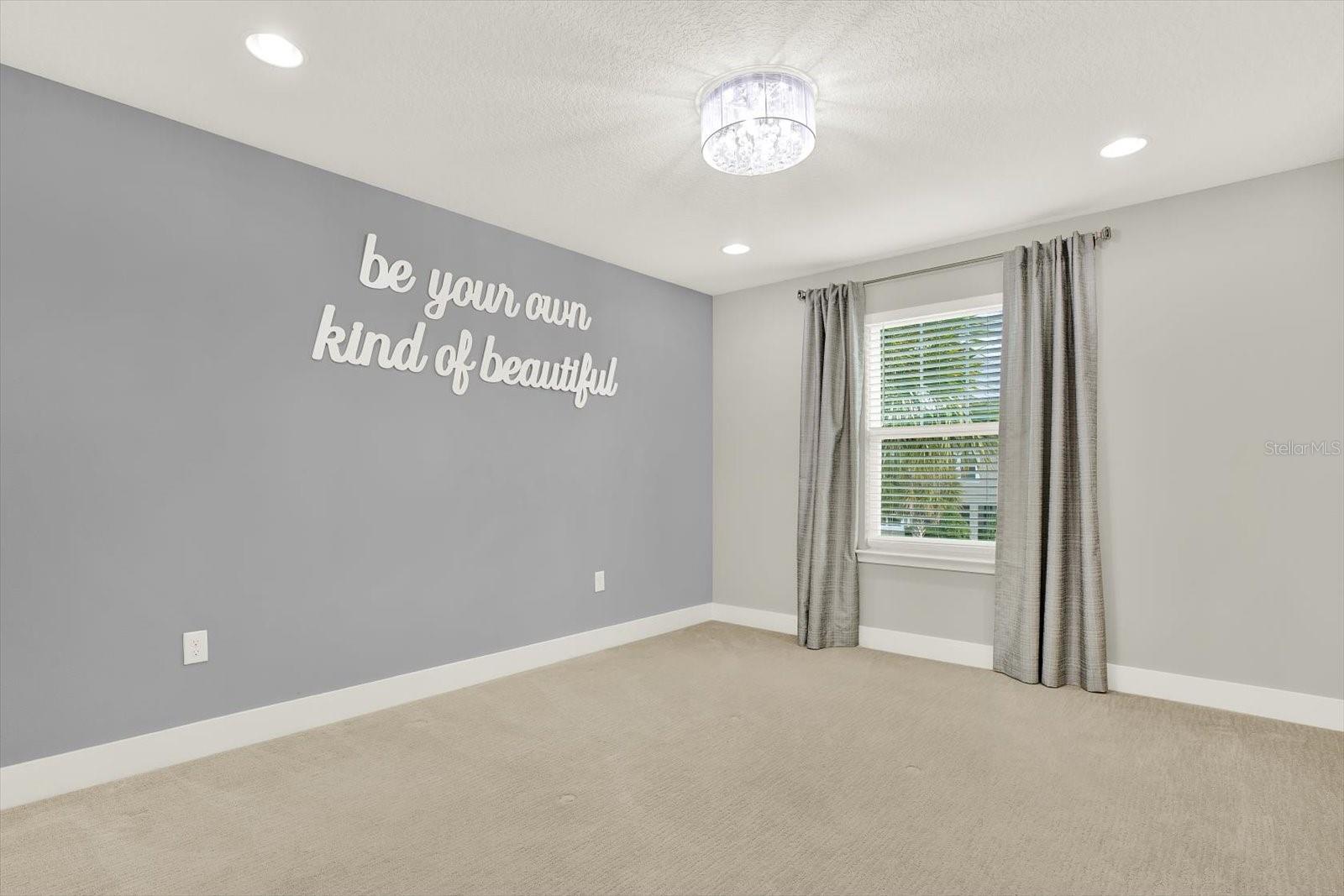 BAYSIDE TERRACE - Residential