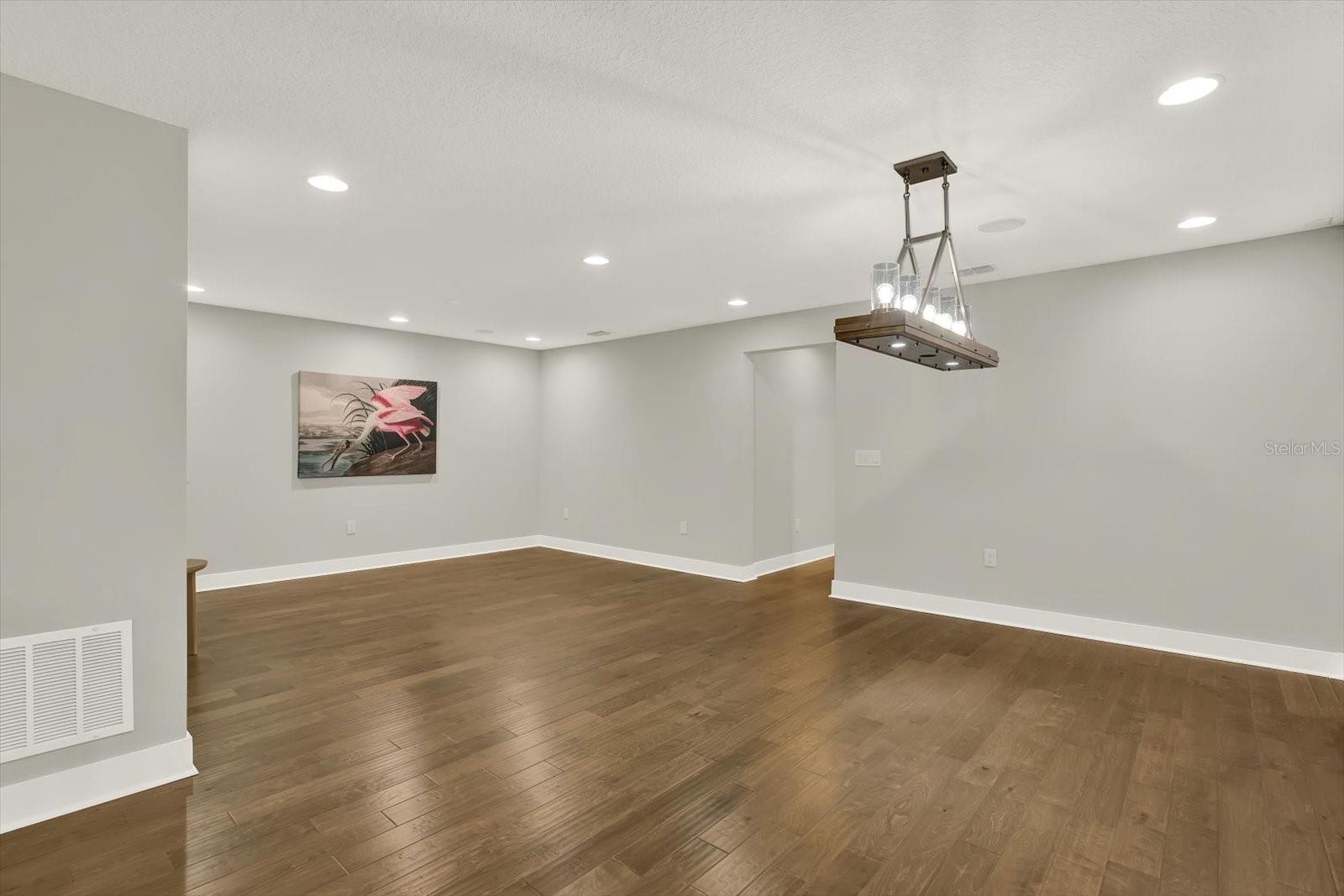 BAYSIDE TERRACE - Residential