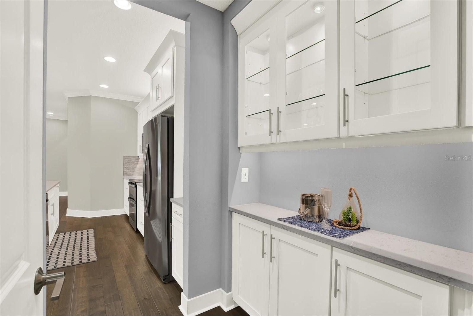 BAYSIDE TERRACE - Residential