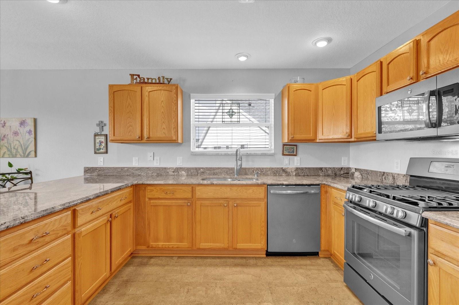 17979 SE 89TH ROTHWAY COURT