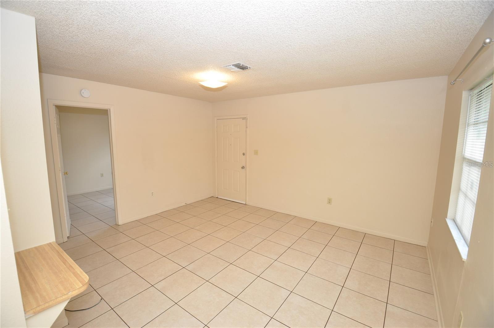 AUBURNDALE LAKESIDE PARK - Residential Lease