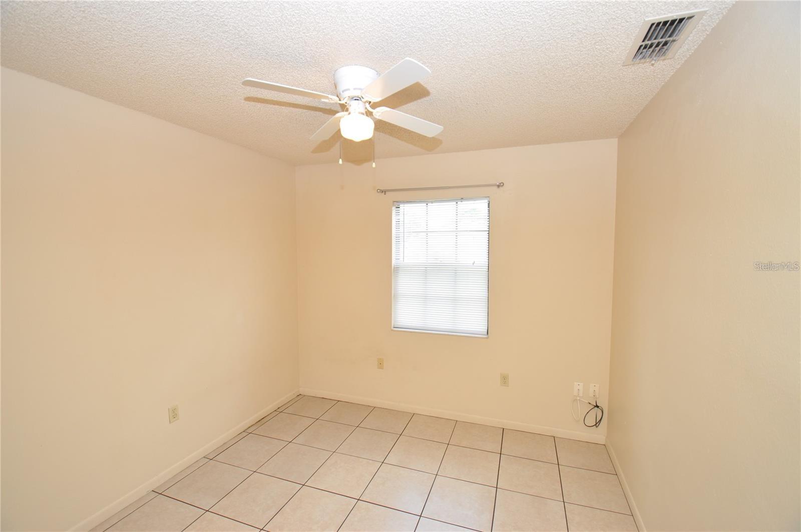 AUBURNDALE LAKESIDE PARK - Residential Lease