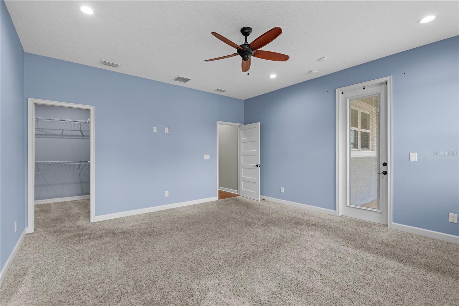 ACREAGE - Residential