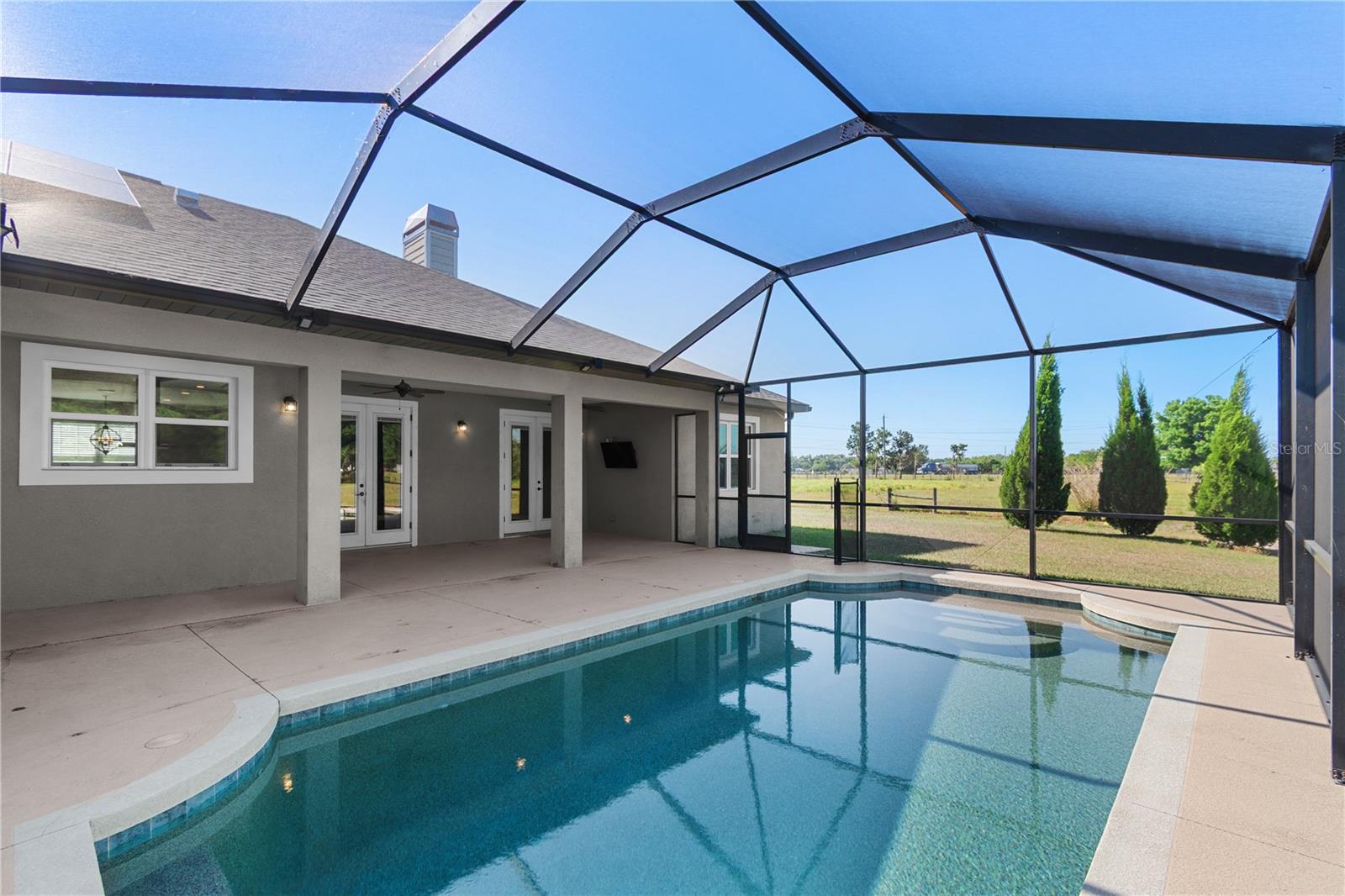 ACREAGE - Residential