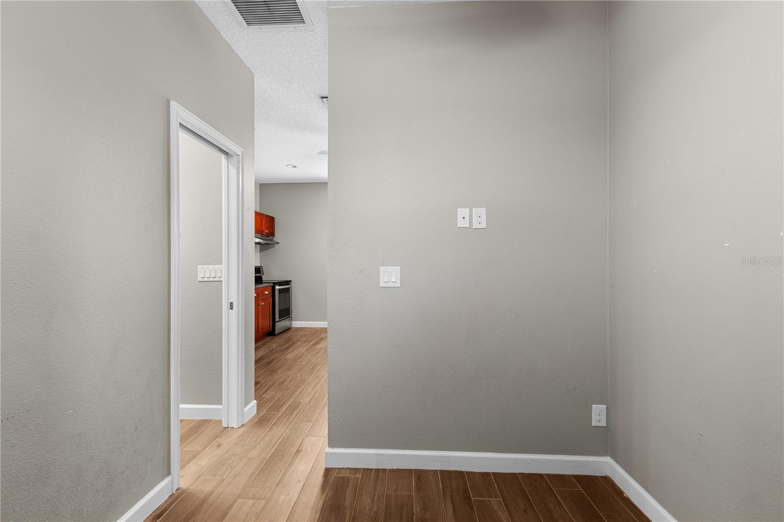 ACREAGE - Residential