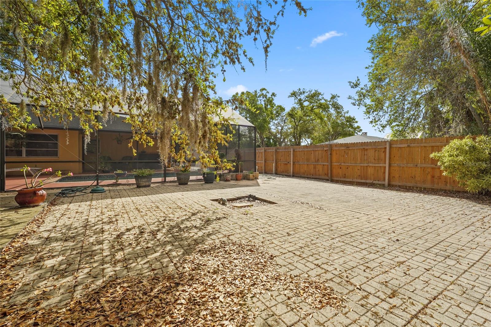 SARASOTA SPGS - Residential