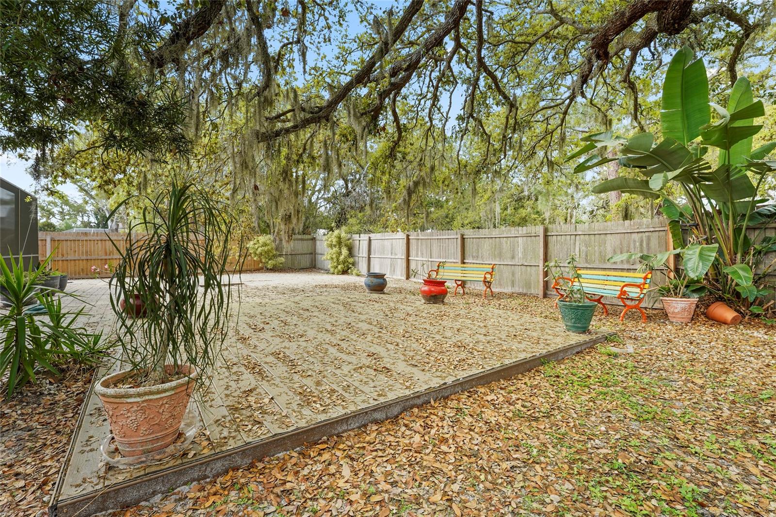 SARASOTA SPGS - Residential