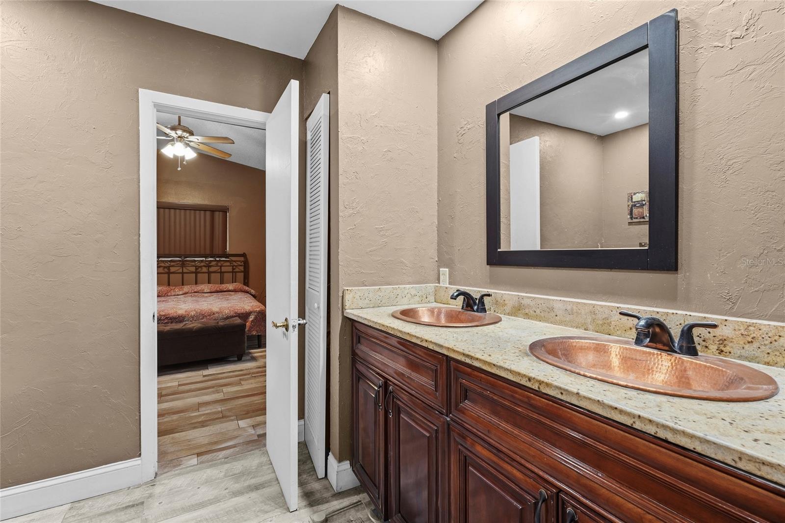 SARASOTA SPGS - Residential